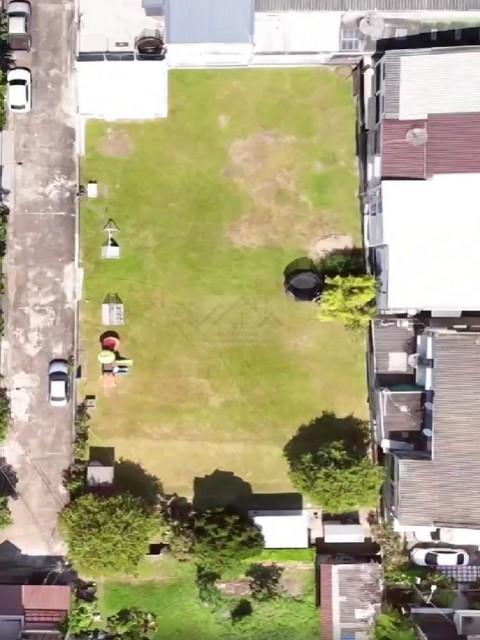 ขายที่ดินเปล่า 294 ตร.ว. ซอยลาดพร้าว 18 (วิภาวดี 20) เขตจตุจักร ใกล้ MRT ลาดพร้าว