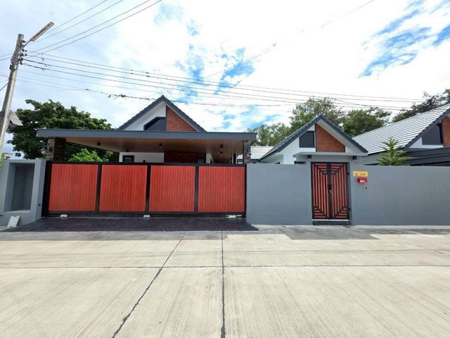 LV53392 ขาย พูลวิลล่าพัทยา โป่ง ขอบอ่างมาบประชัน พัทยา ใกล้ขอบอ่างมาบประชันพียง 800 เมตร พร้อม สระว่ายน้ำส่วนตัว ระบบเกลือ