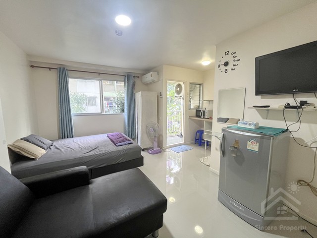 ให้เช่า ลุมพินี คอนโดทาวน์ ชลบุรี -บ้านสวน สุขุมวิท ใกล้ตลาด และ 7-11 เฟอร์นิเจอร์ครบ