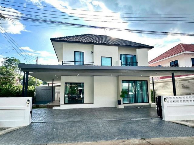 พูลวิลล่าหรู ขาย 7.95 ล้าน 50 ตรว. กุลพันธ์วิลล์9 #หางดง บ้าน Modern Luxury Pool Villa #แปลงมุม #Fully furnished พร้อมเข้าอยู่ได้เลย