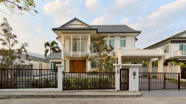 ขายบ้านหรู Private Pool Villa โครงการ Serene Lake เชียงใหม่ ใกล้สนามบิน