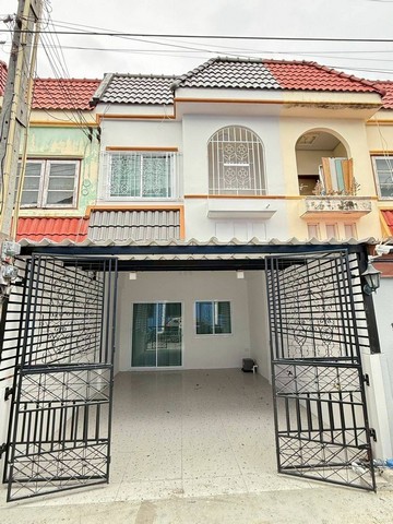 ขายบ้านทาวน์เฮาส์ 2 ชั้น ตลาดประมงอ่างศิลา (ตลาดอ่างศิลา)เมืองชลบุรี