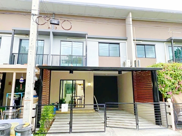 ทาวน์โฮมให้เช่า 3 นอน 2 น้ำ ใกล้ตลาดบางบ่อ 19ตร.ว.  ซ.เอแบค บางนา รพ.บางบ่อ 2 กม. 145 ตร.ม. ม.อัสสัมชัญ บางนา 600 ม.