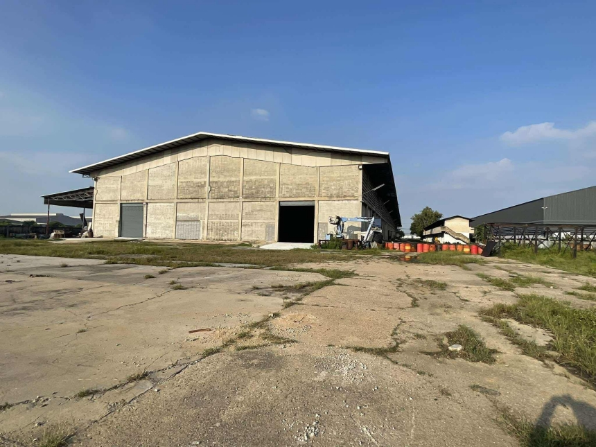 CH1163 ให้เช่าโกดัพื้นที่สีม่วง บางบัวทอง สุพรรณบุรี 2600 ตรม. รถใหญ่เข้าได้