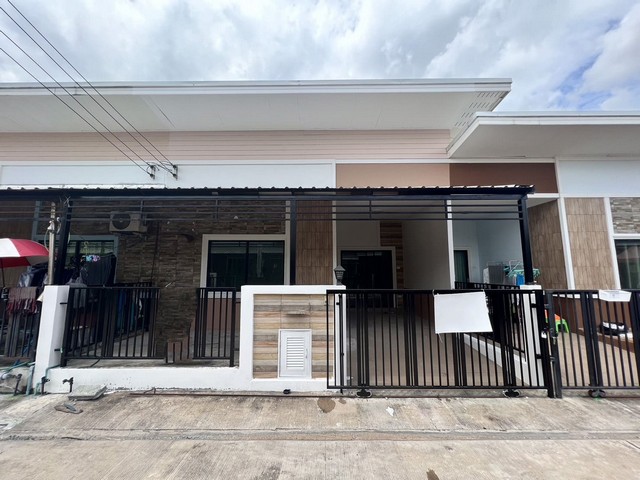 ขาย ทาวน์โฮม โครงการ ฟ้าบุรินทร์ อัลลายน์  การเดินทางสะดวก ทำเลคุณภาพ ใจกลางย่านชุมชน