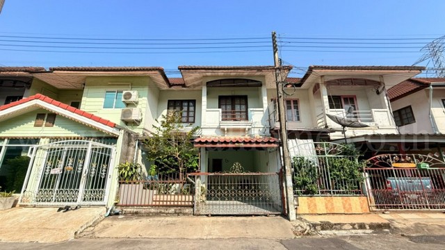 ทาวน์เฮ้าส์ หมู่บ้านพรธิสาร 5 รังสิตคลอง 7 ราคาถูก ทำเลดี